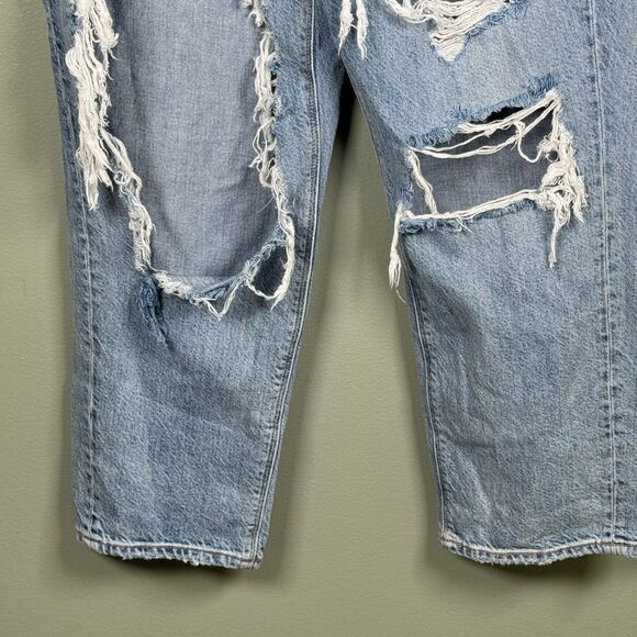 AMERICAN EAGLE Distressed Highest Rise Mom Jean Women's‎ Size 14 Regular - Picture 5 of 13